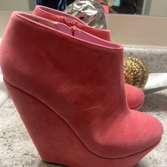 Bootie - Picture 1 of 3